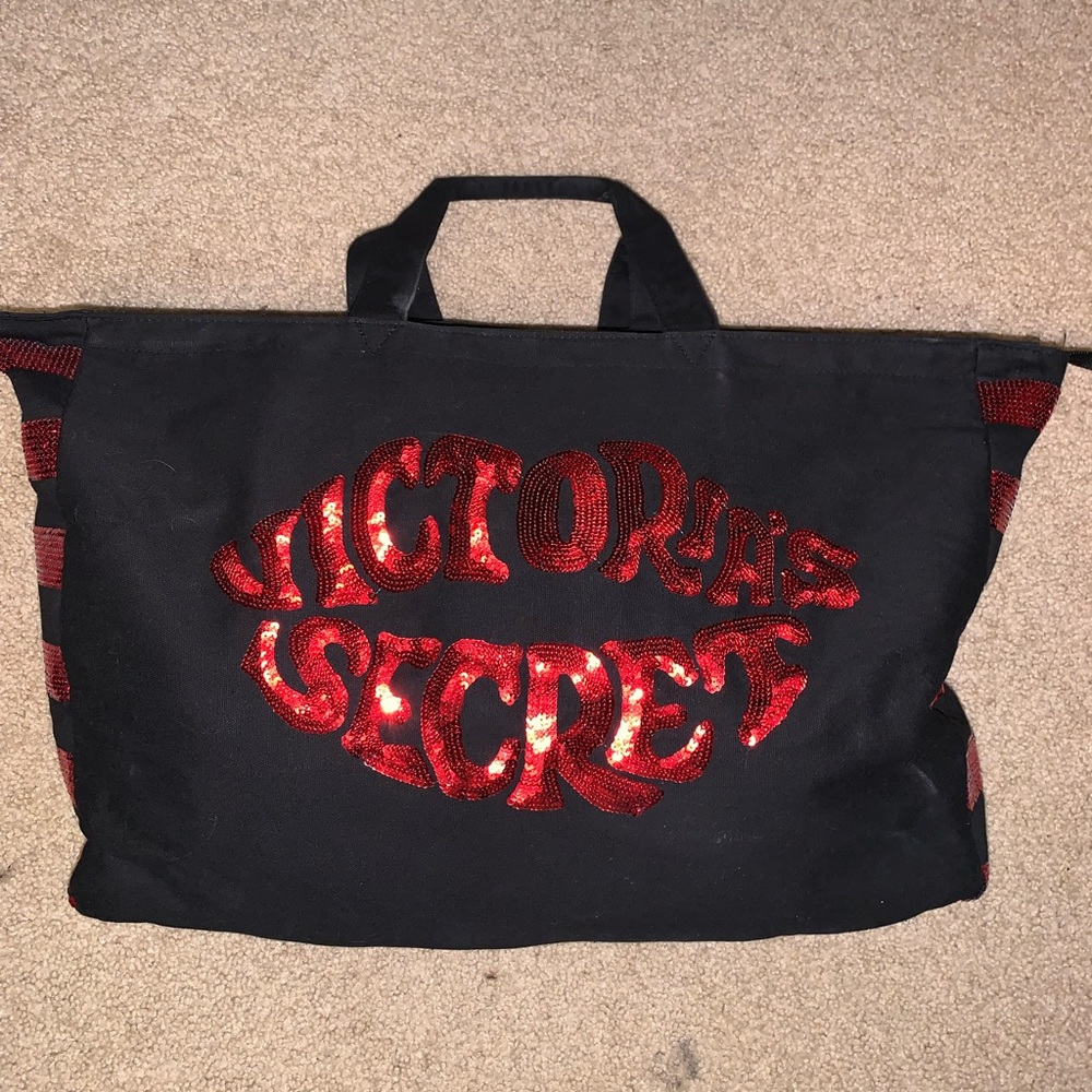 Victoria’s Secret duffle bag